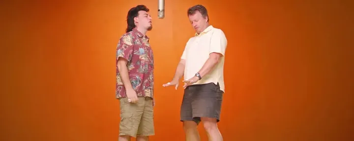 文章封面：How I made Palmer Luckey and Paul Graham perform Hotel Lobby