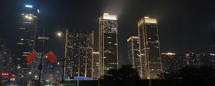 文章封面：杭州，是一个能让人赚100w的城市。。。
